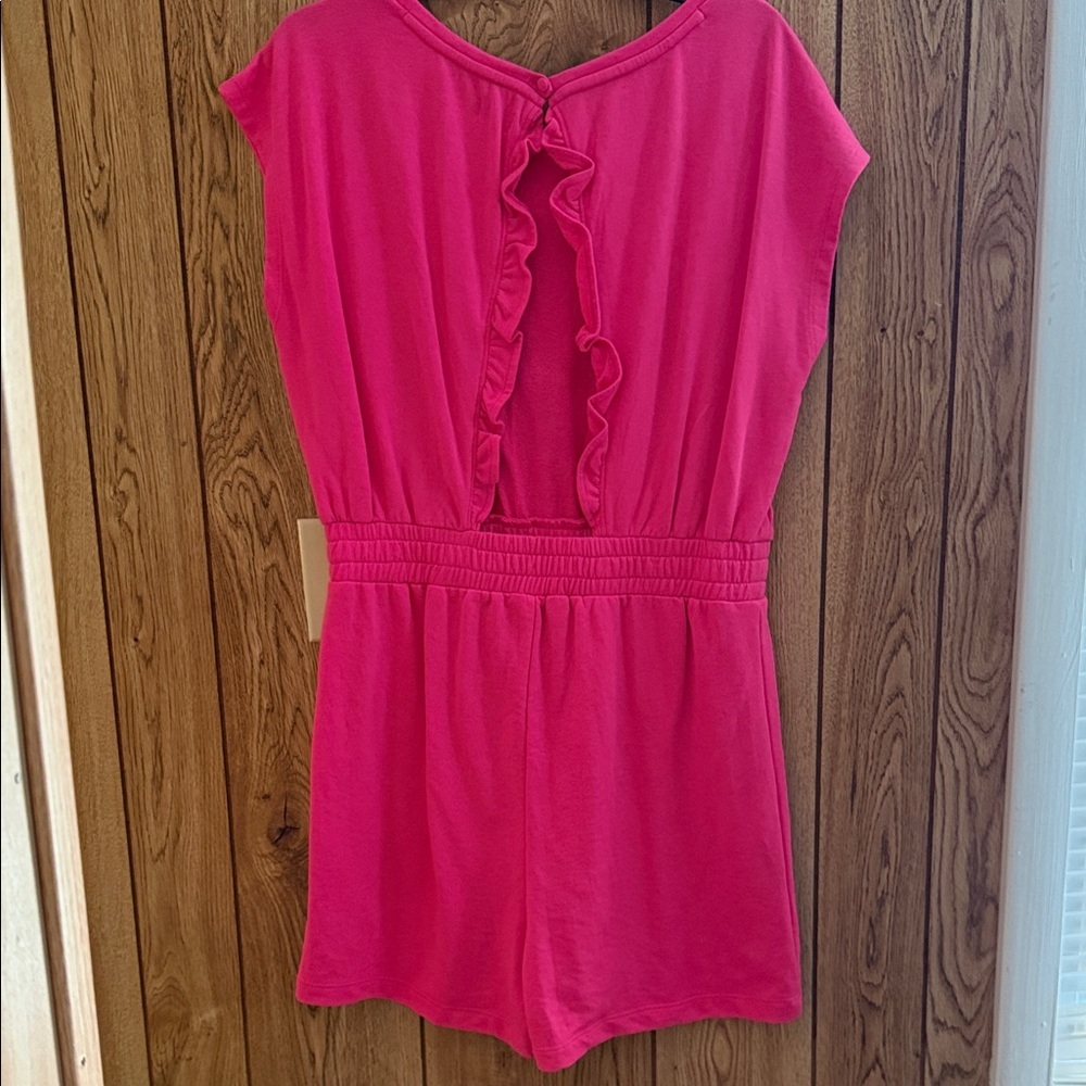 crown & ivy Bright Pink Cap-Sleeve Elastic-Waist Romper - Picture 5 of 6